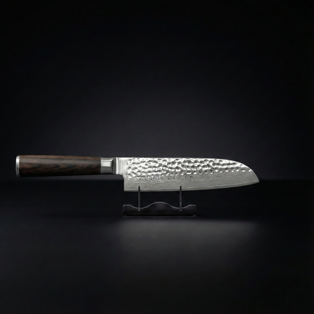 Martelovaný santoku nůž – 18 cm čepel s precizním ostřím