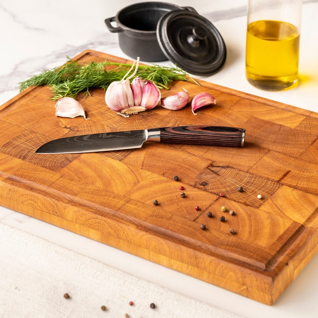 Santoku nůž s kompaktní čepelí 13 cm