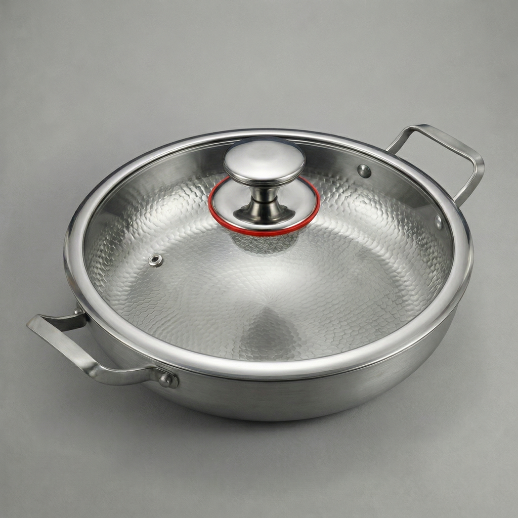 Titanová pánev s dvěma držadly