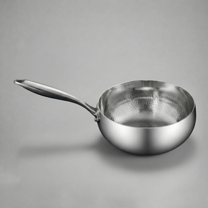 Prémiový rendlík z kovaného titanu