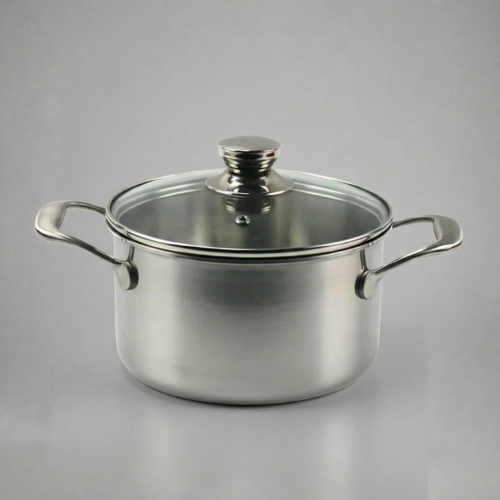 Titanový hrnec s poklicí